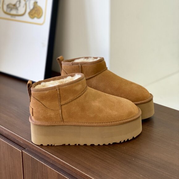 UGG Women's Classic Ultra Platform Chestnut - Picture 4 of 9